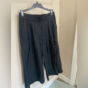 gap flowy black pants, size 2